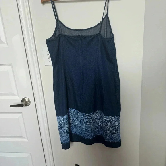 Vintage Denim Like Navy Blue Dress with Floral Paisley Hem Western Boho 14W - Picture 6 of 6